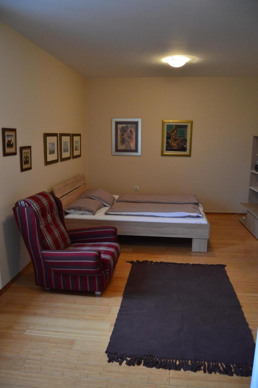 Apartman Mile Subotica Exterior photo